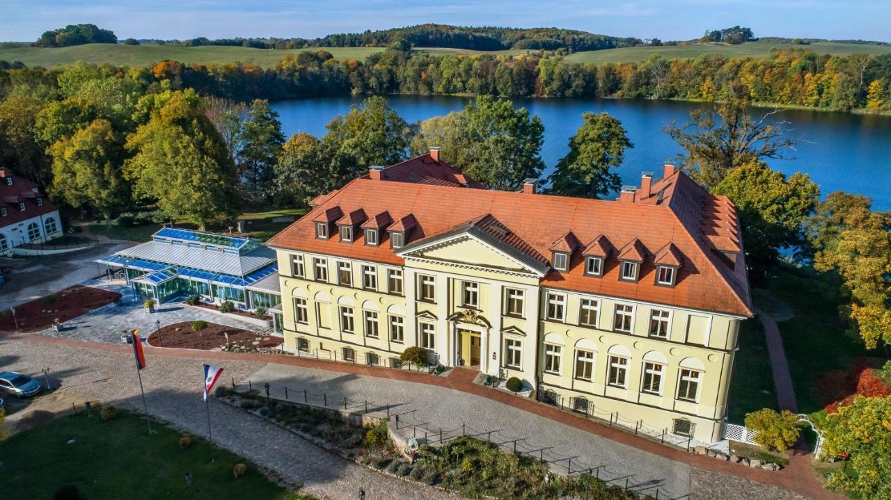 Seeschloss Schorssow Exterior photo